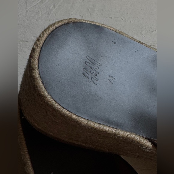 H&M Brown Platform Sandals - Picture 5 of 7